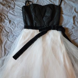 BHWM Strapless tulle minidress